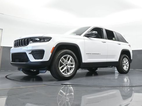 New 2026 Jeep Grand Cherokee Laredo X RWD image 55
