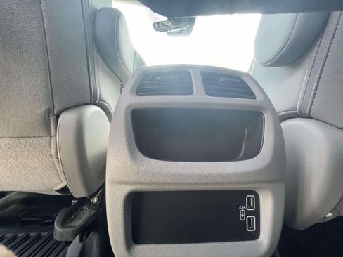 Used 2023 Honda Ridgeline RTL-E image 11