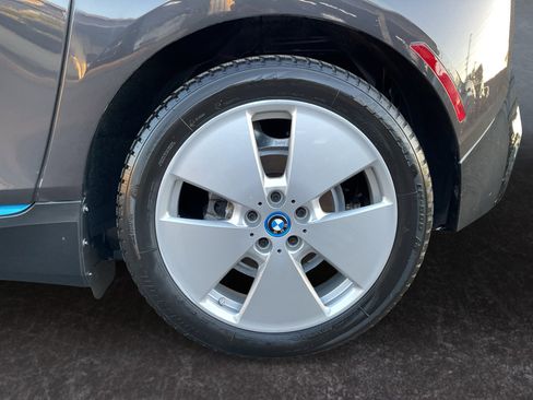 Used 2014 BMW i3 image 10