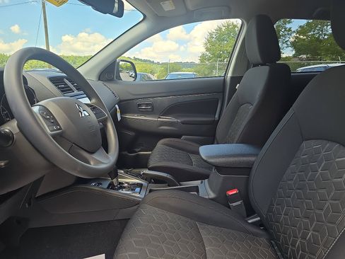 New 2025 Mitsubishi Outlander Sport ES image 11