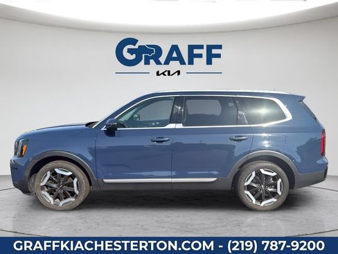 Used 2024 Kia Telluride S w/ S Sunroof Package AWD/4WD image 4