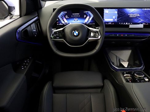 Used 2025 BMW X3 xDrive30i w/ Convenience Package image 15