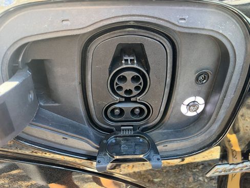 Used 2023 Ford Mustang Mach-E GT image 21