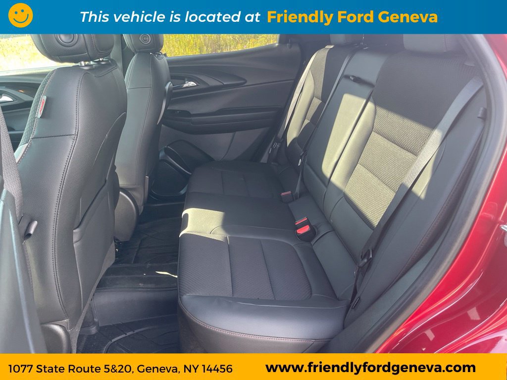 Used 2021 Chevrolet TrailBlazer RS w/ Sun and Liftgate Package AWD/4WD image 29