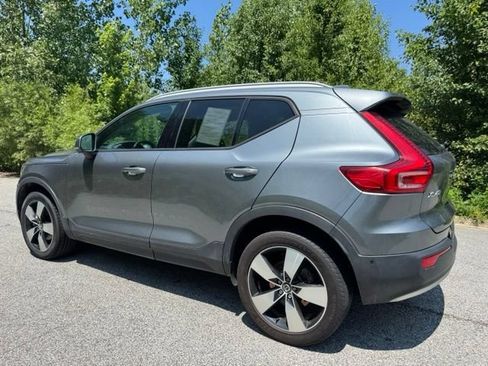 Used 2019 Volvo XC40 T5 Momentum AWD/4WD image 7