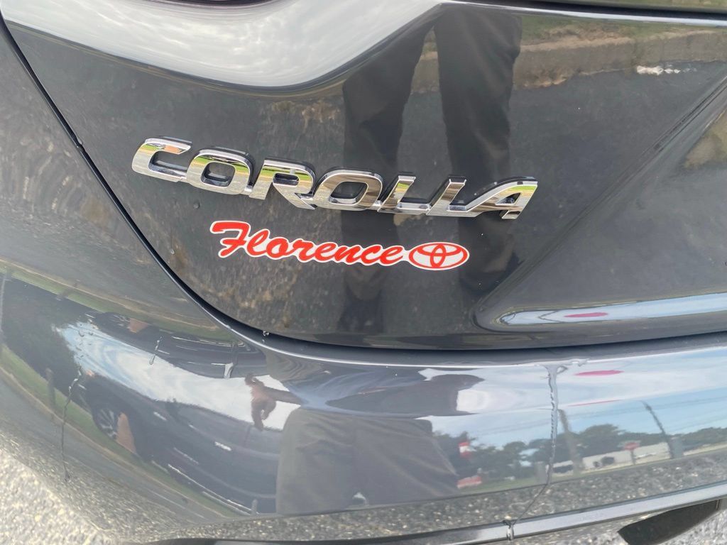 Used 2026 Toyota Corolla SE FWD image 14