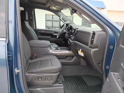 New 2025 Chevrolet Silverado 2500 LTZ w/ LTZ Convenience Package image 9