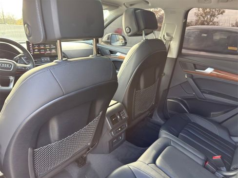 Used 2023 Audi Q5 2.0T Premium Plus w/ Premium Plus Package image 25