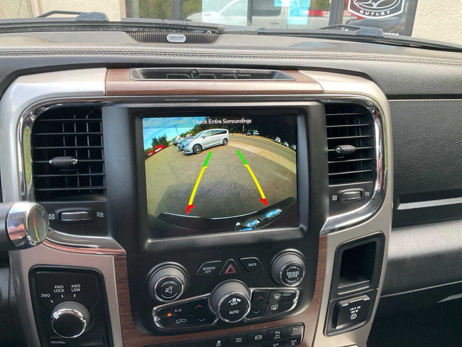 Used 2018 RAM 3500 Laramie AWD/4WD image 33