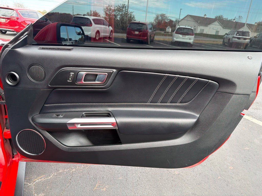 Used 2020 Ford Mustang Premium RWD image 28