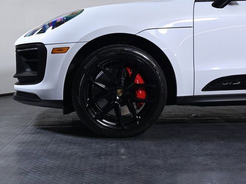 Certified 2024 Porsche Macan GTS AWD/4WD image 30