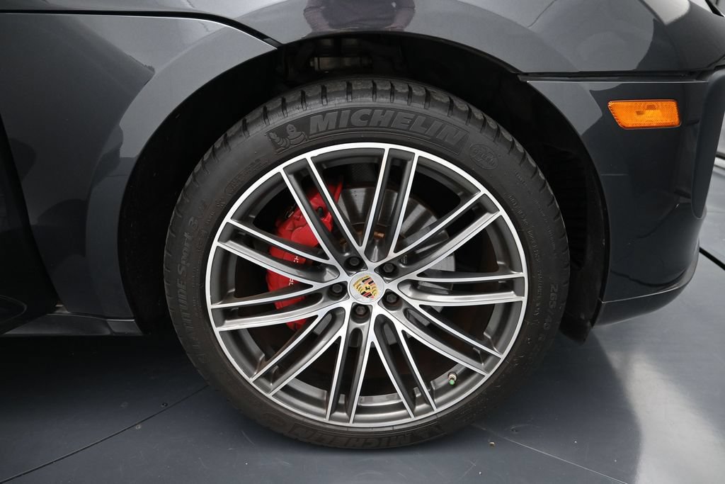 Certified 2021 Porsche Macan GTS AWD/4WD image 14