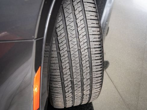 Used 2022 Jeep Grand Cherokee Overland image 41