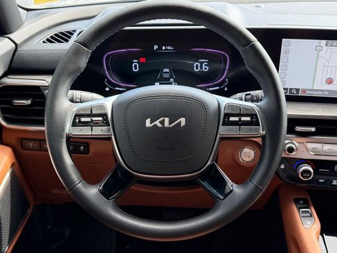 Used 2024 Kia Telluride EX X-Line AWD/4WD image 29