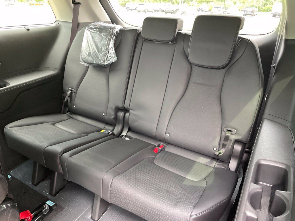 New 2027 Kia Carnival SX Prestige FWD image 15