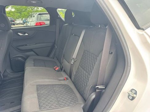 Used 2020 Chevrolet Blazer LT FWD image 17