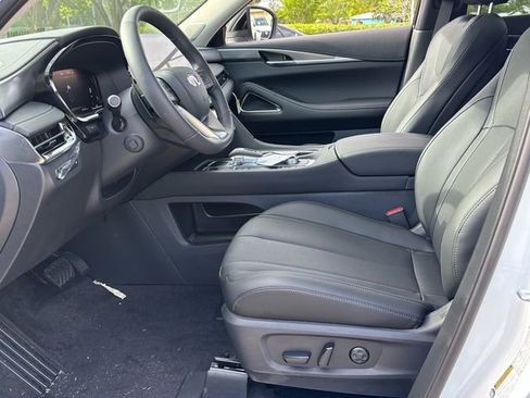 New 2026 INFINITI QX60 Luxe w/ Cargo Package FWD image 11