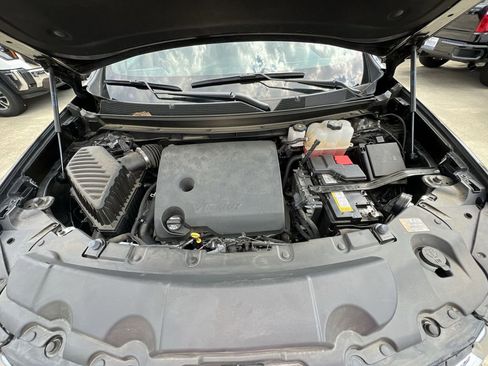 Certified 2023 Chevrolet Traverse Premier w/ LPO, Floor Liner Package image 32