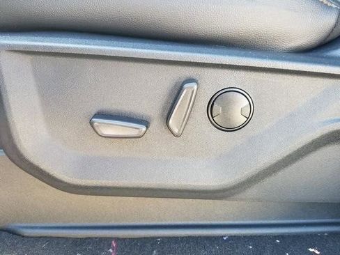 New 2025 Ford F350 Lariat w/ Lariat Ultimate Package image 16