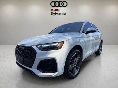 Certified 2024 Audi Q5 2.0T Prestige w/ Prestige Package AWD/4WD image 4