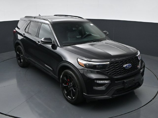 Used 2024 Ford Explorer ST w/ Technology Package AWD/4WD image 36
