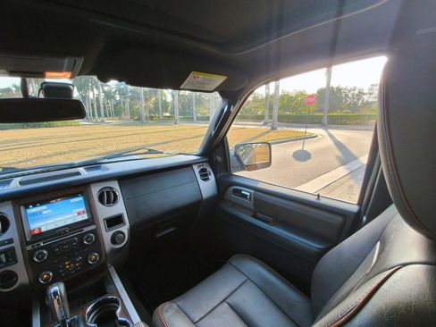 Used 2016 Ford Expedition King Ranch image 27