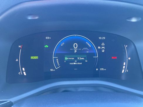 Certified 2026 Toyota Camry SE w/ Convenience Package image 10