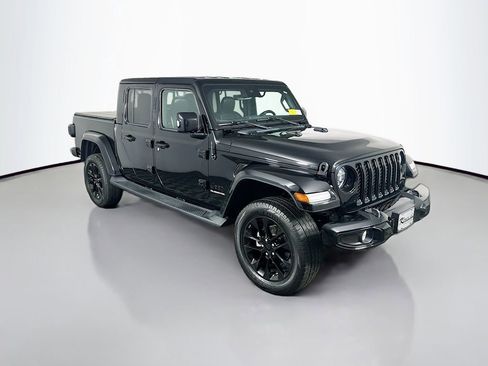 Used 2022 Jeep Gladiator Overland image 1