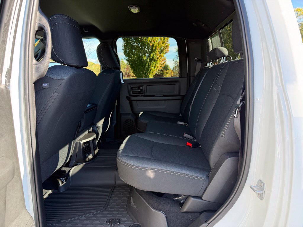 New 2026 RAM 3500 Tradesman AWD/4WD image 18