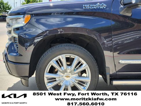 Used 2023 Chevrolet Silverado 1500 High Country w/ High Country Premium Package AWD/4WD image 8