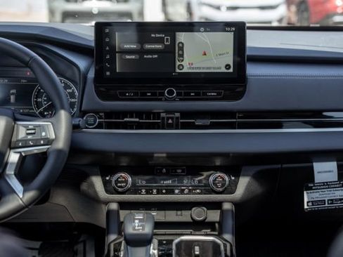 New 2026 Mitsubishi Outlander AWD image 22