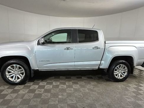 Used 2016 GMC Canyon SLT w/ Driver Alert Package AWD/4WD image 5