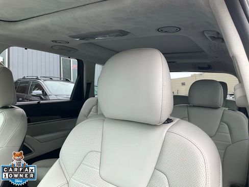 Used 2020 Kia Telluride SX w/ SX Prestige Package AWD/4WD image 18