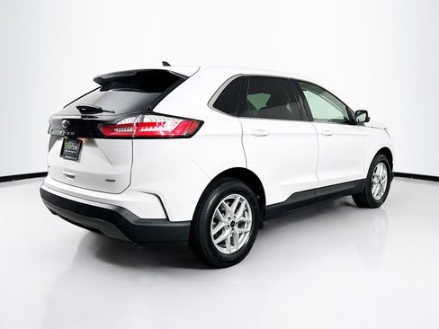 Used 2024 Ford Edge SEL image 9