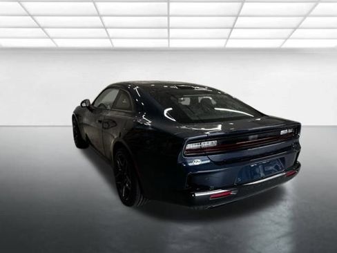 New 2024 Dodge Charger R/T w/ Plus Group image 4