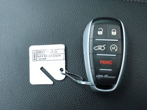 Used 2017 Alfa Romeo Giulia Sprint w/ Cold Weather Package image 29