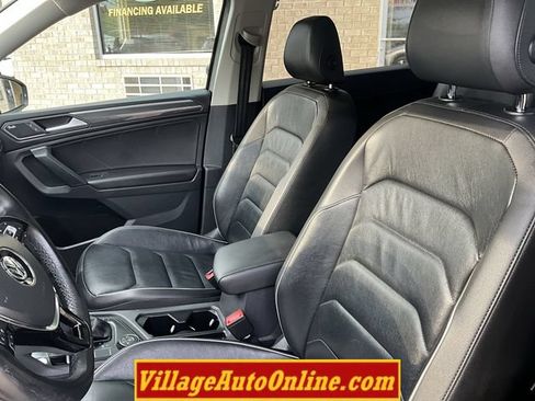 Used 2019 Volkswagen Tiguan SEL Premium AWD/4WD image 22