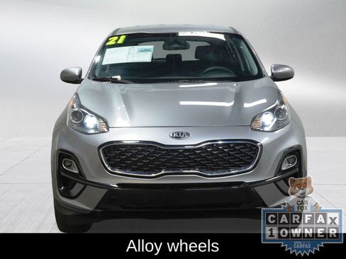 Used 2021 Kia Sportage LX image 9