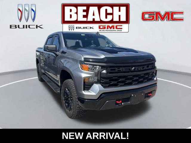 Used 2023 Chevrolet Silverado 1500 Custom Trail Boss AWD/4WD image 1