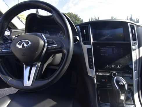 Used 2020 INFINITI Q50 Luxe image 7