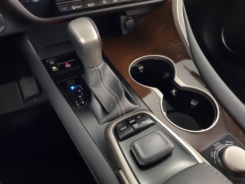 Used 2019 Lexus RX 350 FWD w/ Navigation Package image 25