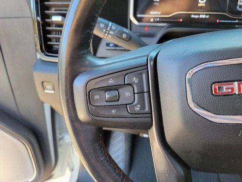 Used 2024 GMC Sierra 2500 AT4X image 19