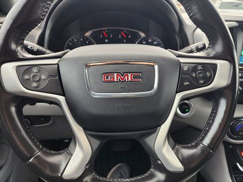 Used 2019 GMC Terrain SLT image 18