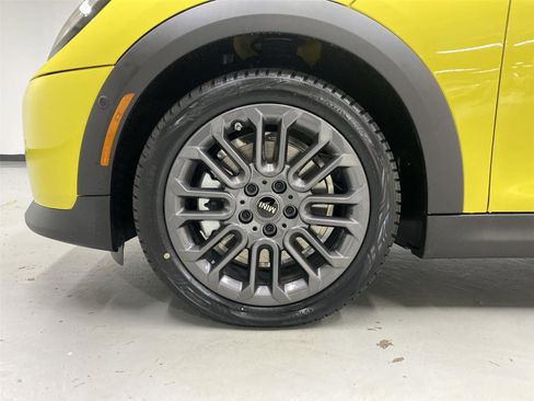 New 2026 MINI Cooper S image 22