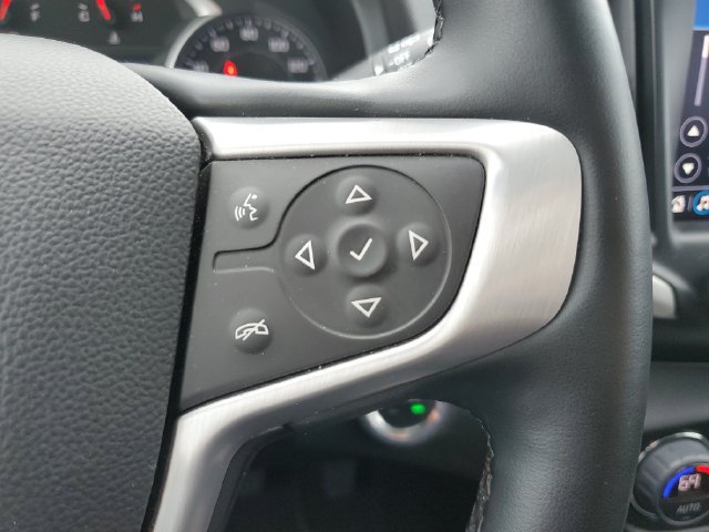 Used 2024 GMC Terrain SLT AWD/4WD image 25