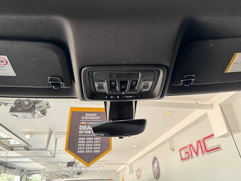 Certified 2023 Chevrolet Silverado 2500 High Country w/ Z71 Off-Road Package AWD/4WD image 31