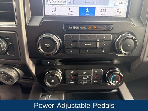 Certified 2018 Ford F150 XLT w/ Equipment Group 302A Luxury image 24