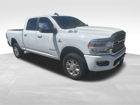 Used 2023 RAM 2500 Laramie AWD/4WD image 32