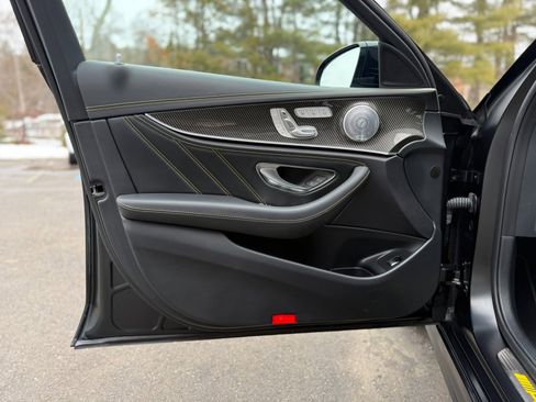 Used 2018 Mercedes-Benz E 63 AMG S image 10