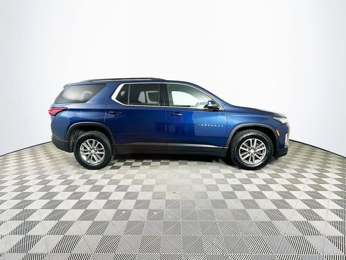 Used 2023 Chevrolet Traverse LT image 12
